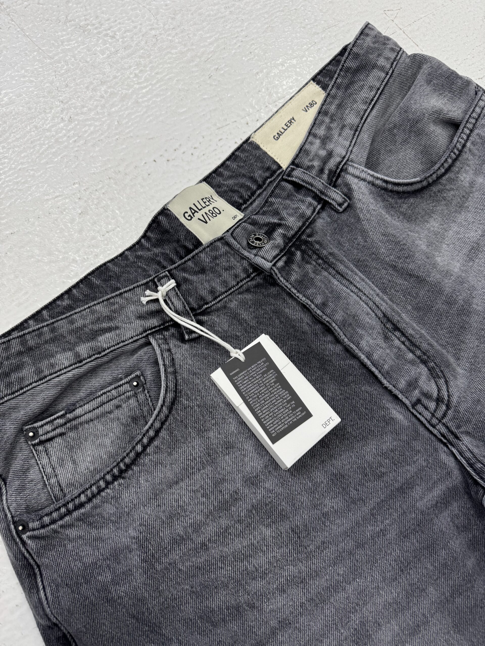 بوتکات ذغالی-طوسی تیکه خور