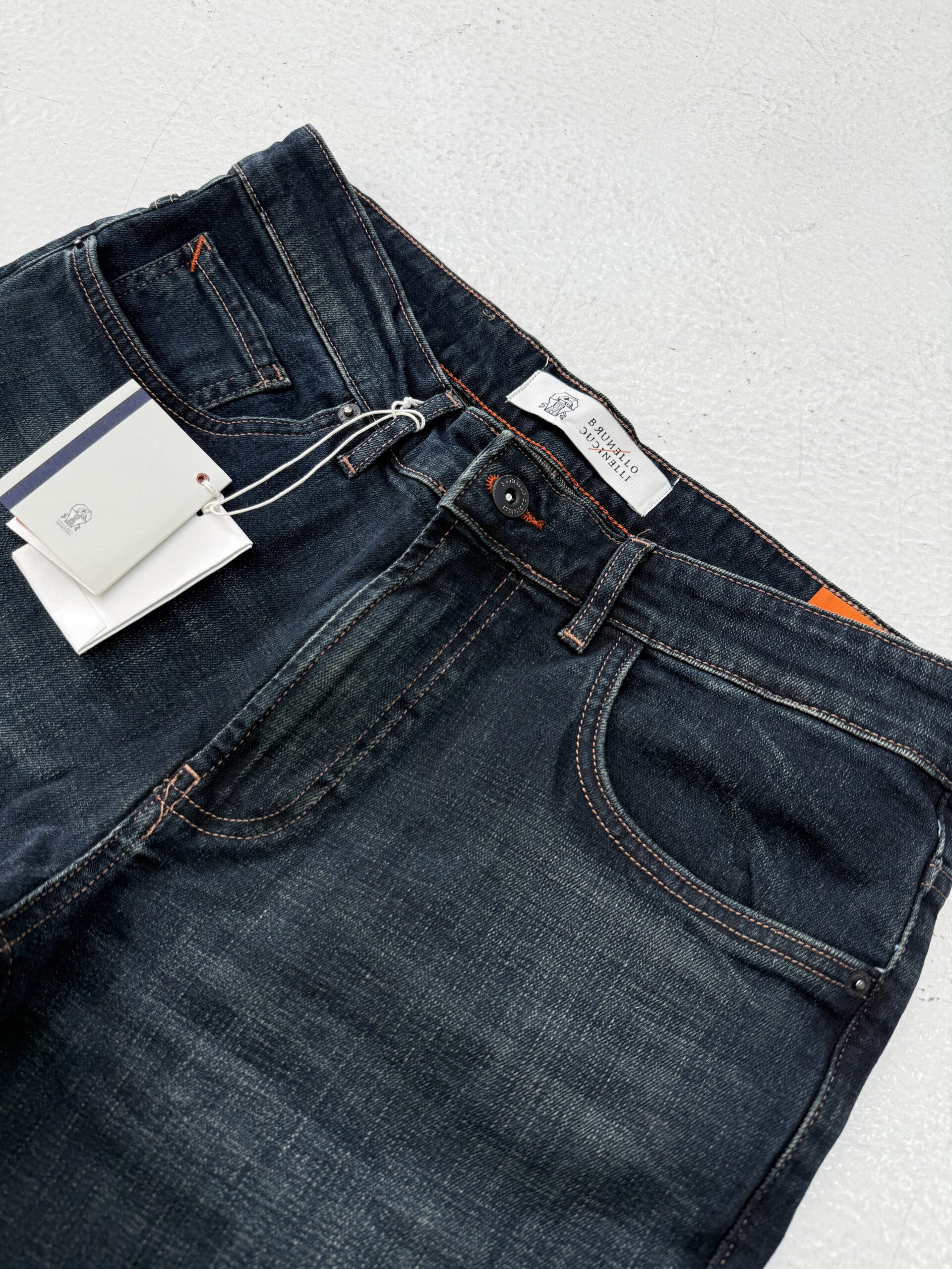 مینی آبی کثیف شور تیره