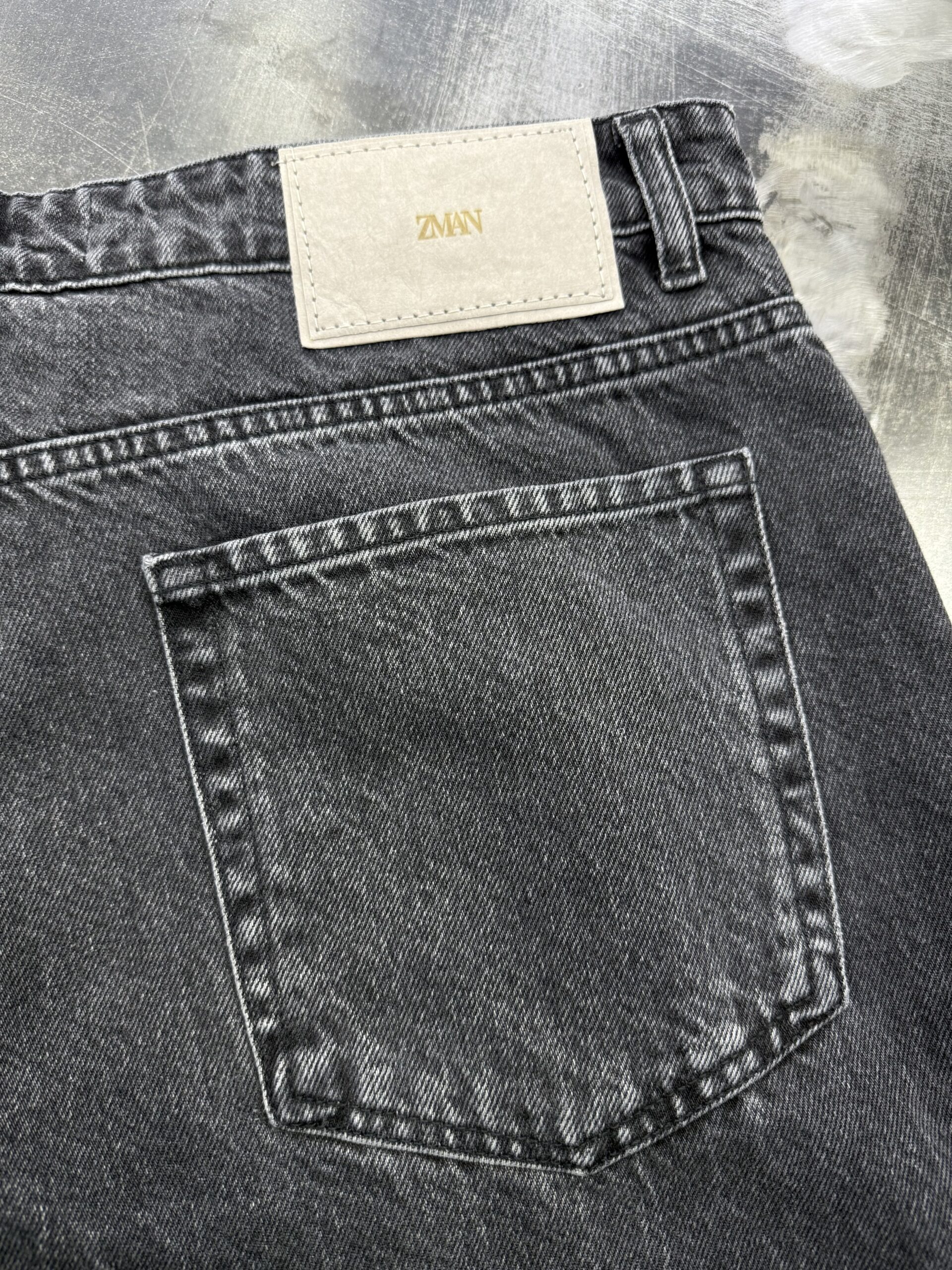 ریلکس ذغالی زاپدار